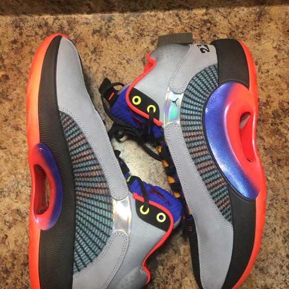 Air Jordan 35 - Picture 2 of 6